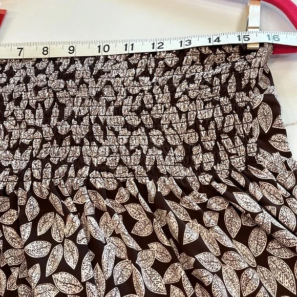 NWT Oscar de la Renta top. Size L Brown and Cream lead design ties around neck - Picture 12 of 15